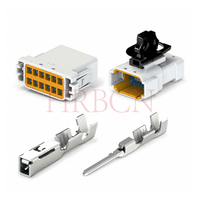 Conector eléctrico de cable a cable impermeable con cierre de pestillo y paso de 3,0 mm HRB